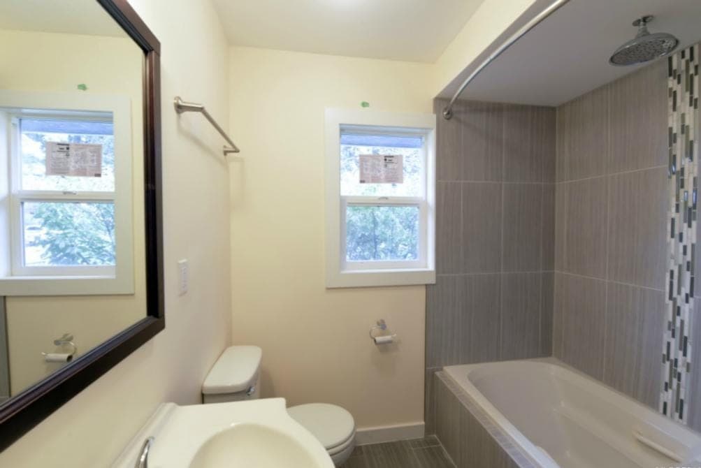 Exterior & Interior Renovation project photo